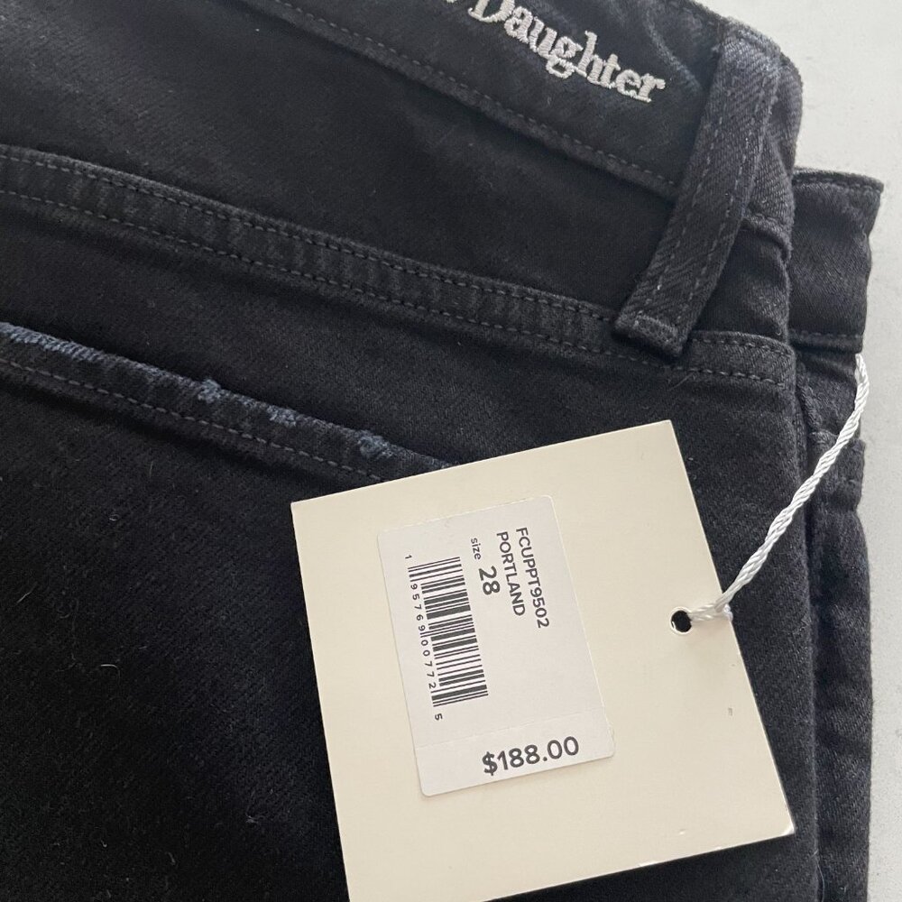 NWT Favorite Daughter The Ava Long Slim Denim Jean Short Size 28 $188 - Picture 8 of 14